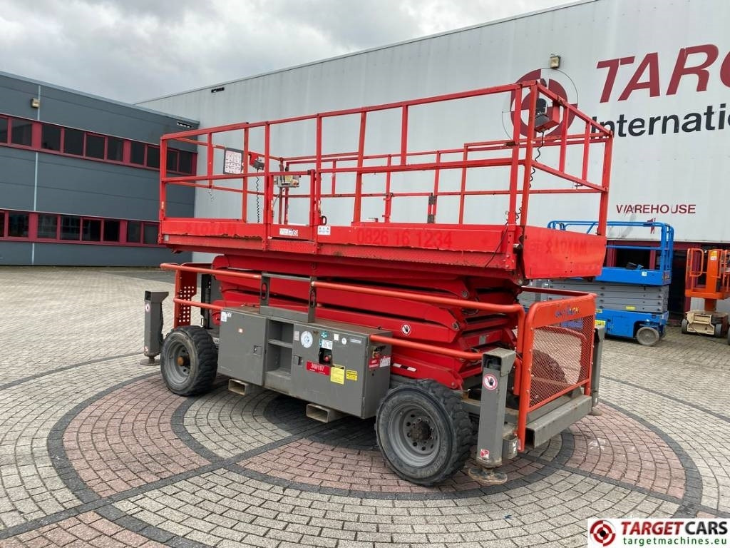 SkyJack SJ9241 RT Diesel 4x4 Scissor Work Lift 1450cm - Plataforma de tijeras: foto 4 SkyJack SJ9241 RT Diesel 4x4 Scissor Work Lift 1450cm - Plataforma de tijeras: foto 4