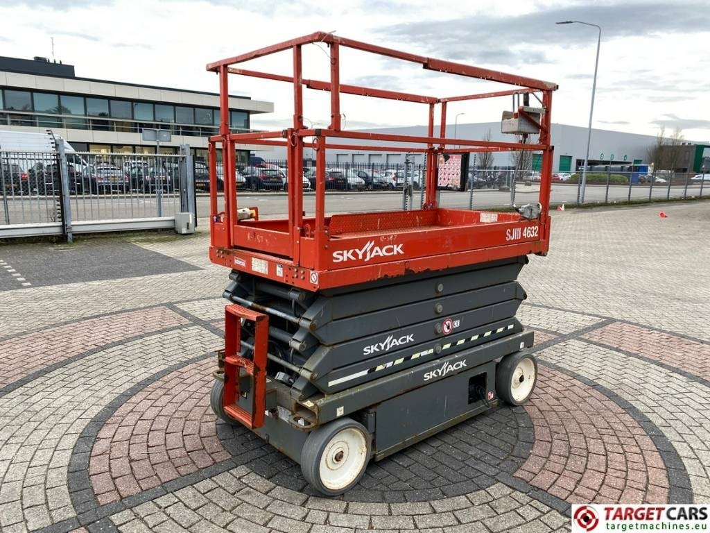 SkyJack SJIII-4632 Electric Scissor SJ4632 WorkLift 1170cm - Plataforma de tijeras: foto 3 SkyJack SJIII-4632 Electric Scissor SJ4632 WorkLift 1170cm - Plataforma de tijeras: foto 3