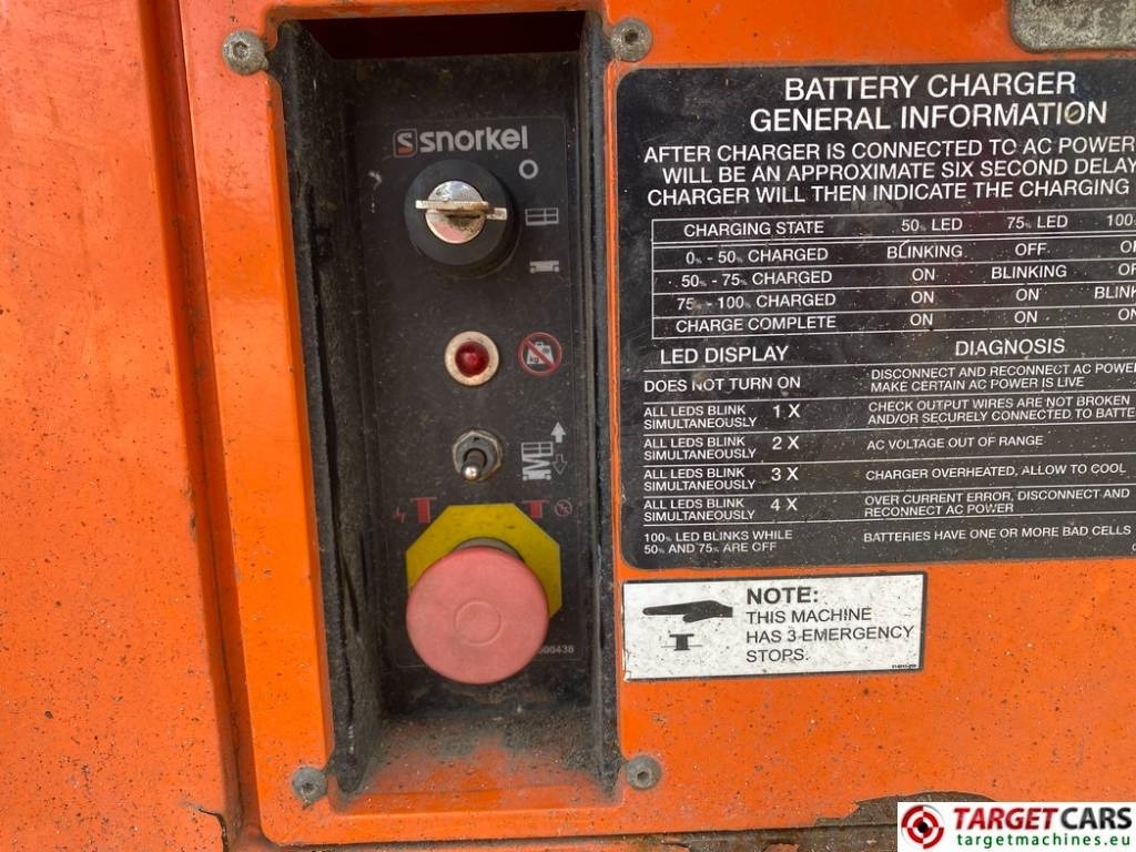 Plataforma de tijeras Snorkel S3226E Electric Scissor Work Lift 990cm: foto 12 Plataforma de tijeras Snorkel S3226E Electric Scissor Work Lift 990cm: foto 12