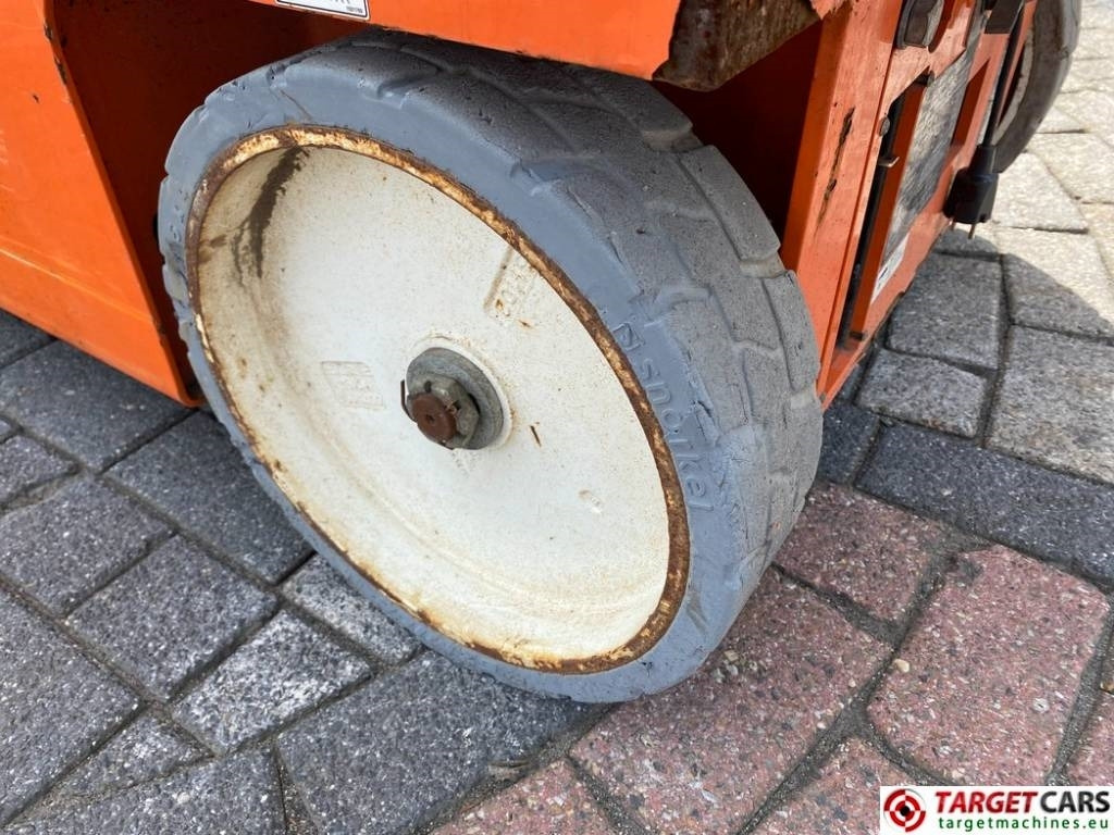 Plataforma de tijeras Snorkel S3226E Electric Scissor Work Lift 990cm: foto 21 Plataforma de tijeras Snorkel S3226E Electric Scissor Work Lift 990cm: foto 21