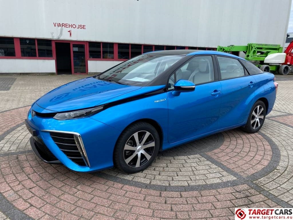 Toyota Mirai FCV HydroGen FuelCell - Sedan: foto 1 Toyota Mirai FCV HydroGen FuelCell - Sedan: foto 1