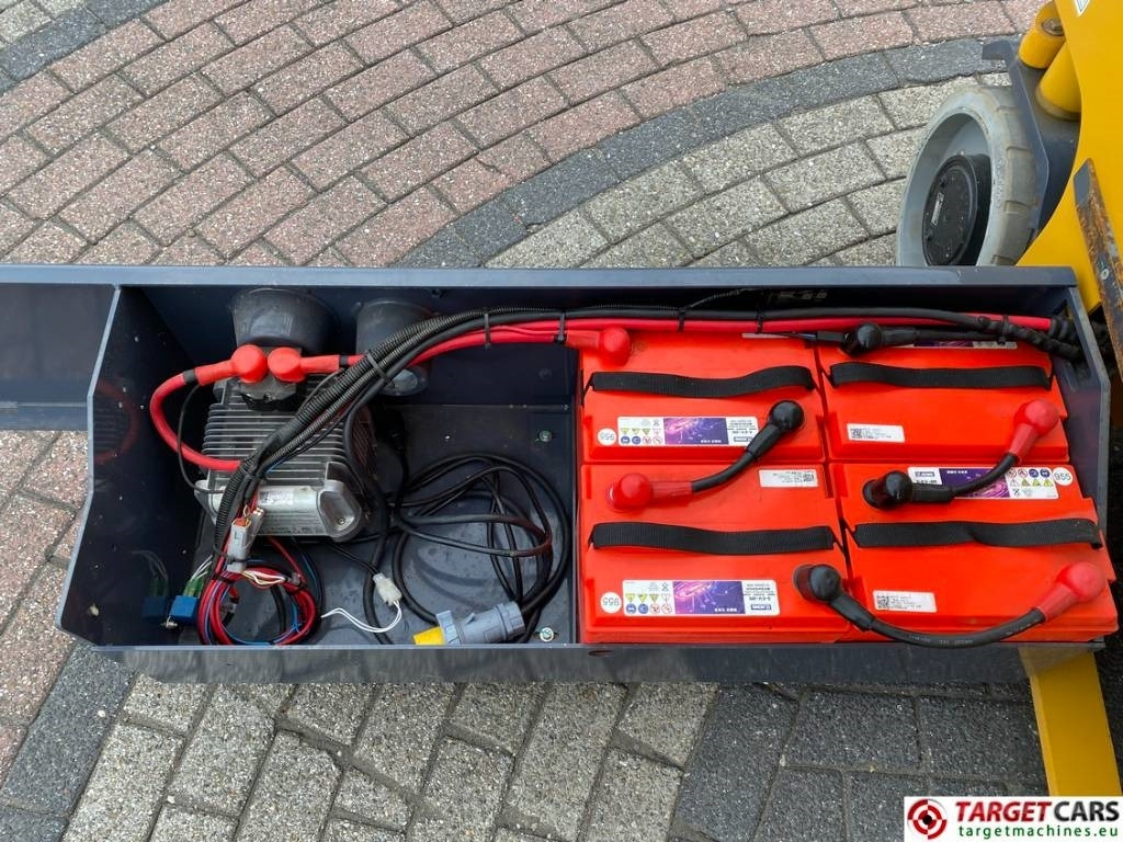 Leasing de XCMG XG1614AC Electric Scissor Work Lift 1580cm  XCMG XG1614AC Electric Scissor Work Lift 1580cm: foto 13