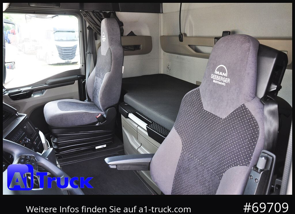 MAN TGX 18,470 BLS Intarder Standklima, Garantie - Cabeza tractora: foto 4 MAN TGX 18,470 BLS Intarder Standklima, Garantie - Cabeza tractora: foto 4