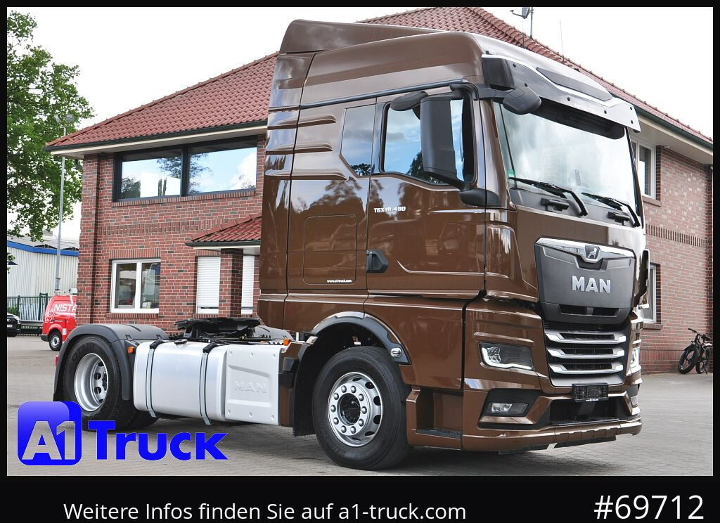 MAN TGX 18,480 BLS Intarder Standkima, Soundsystem - Cabeza tractora: foto 1 MAN TGX 18,480 BLS Intarder Standkima, Soundsystem - Cabeza tractora: foto 1