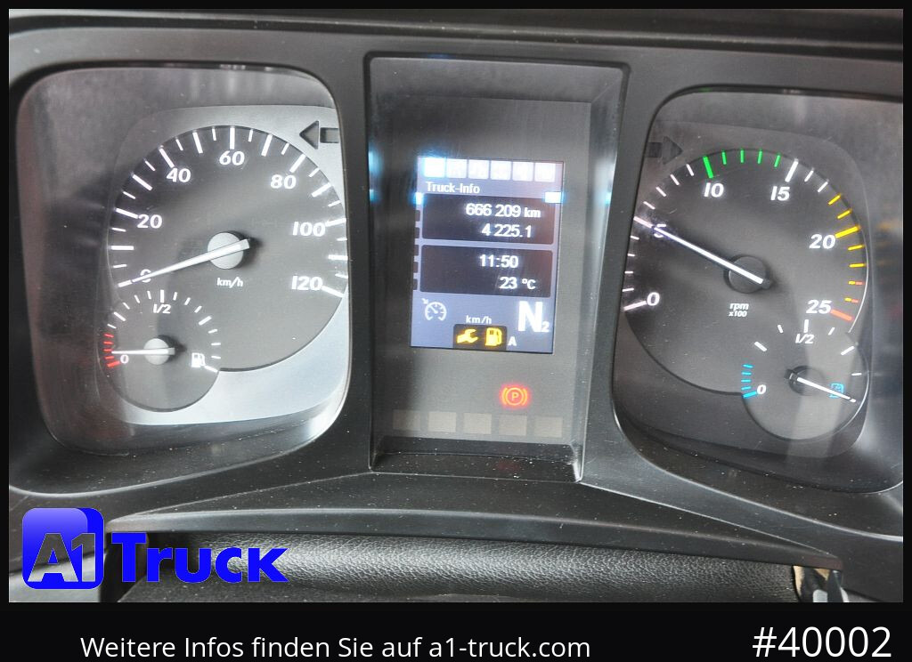 MERCEDES-BENZ 1842 Arocs BB 4x4 Allrad Hydraulik, - Cabeza tractora: foto 4 MERCEDES-BENZ 1842 Arocs BB 4x4 Allrad Hydraulik, - Cabeza tractora: foto 4