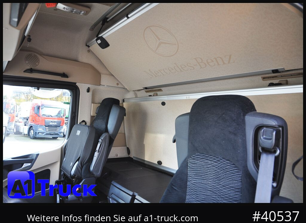 MERCEDES-BENZ 4158 BL 8x4, neues Model, guter Zustand - Cabeza tractora: foto 5 MERCEDES-BENZ 4158 BL 8x4, neues Model, guter Zustand - Cabeza tractora: foto 5