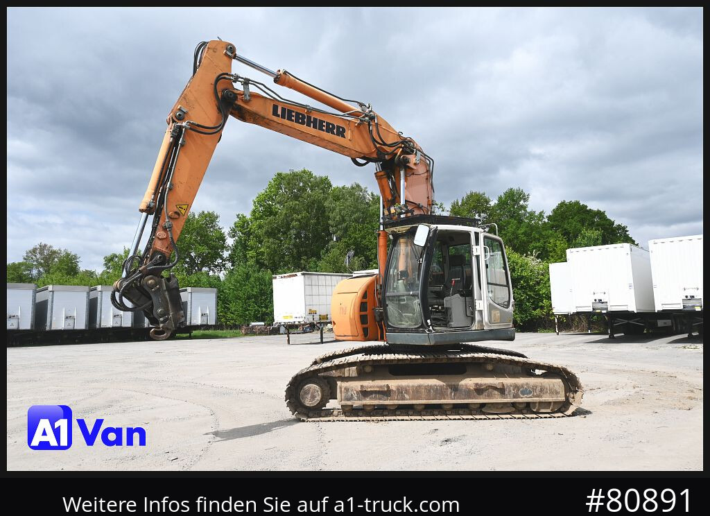 LIEBHERR 924 Compact, Kettenbagger - Excavadora de cadenas: foto 1 LIEBHERR 924 Compact, Kettenbagger - Excavadora de cadenas: foto 1