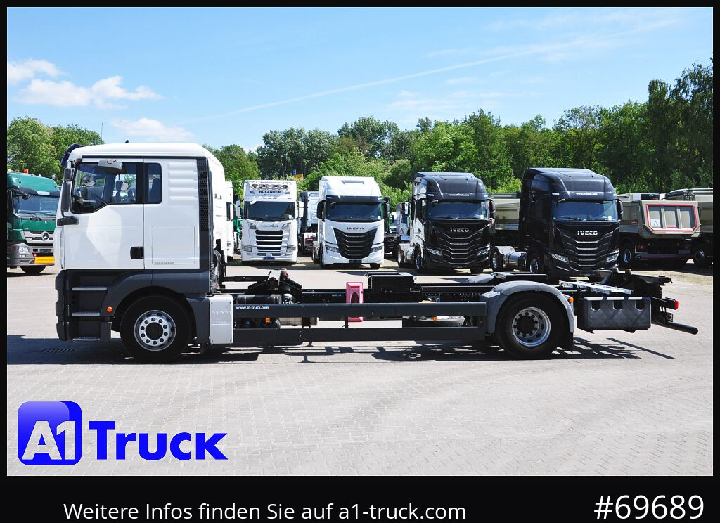 Camión portacontenedore/ Intercambiable MAN TGA 18,360, BDF, 7,45, 5 Sitzer, 190 tkm: foto 12