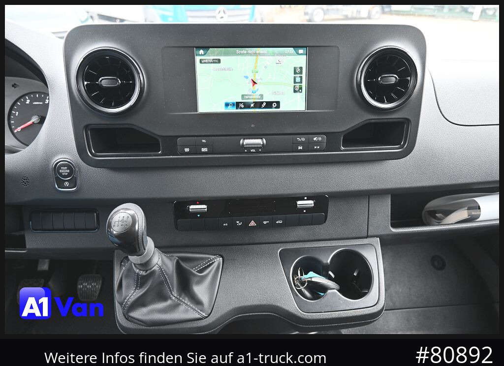 MERCEDES-BENZ Sprinter 317 CDI Fahrgestell, NEU, Klima, Tempomat - Camión chasis: foto 3 MERCEDES-BENZ Sprinter 317 CDI Fahrgestell, NEU, Klima, Tempomat - Camión chasis: foto 3