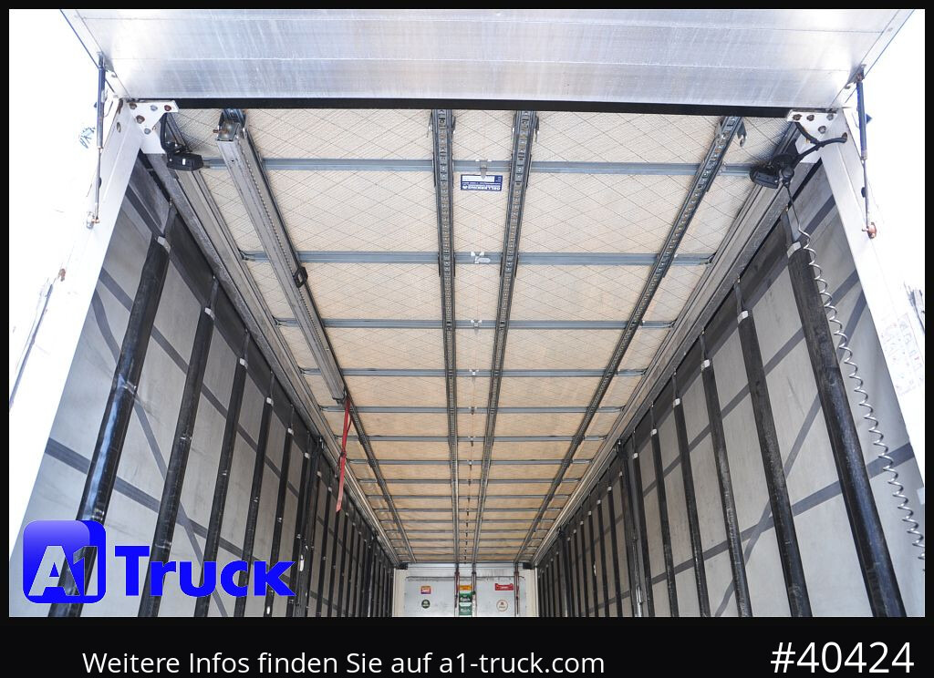 SCHMITZ Getränke, Lenkachse, LBW, Ladebordwand, kurzer Aufbau - Semirremolque lona: foto 5 SCHMITZ Getränke, Lenkachse, LBW, Ladebordwand, kurzer Aufbau - Semirremolque lona: foto 5