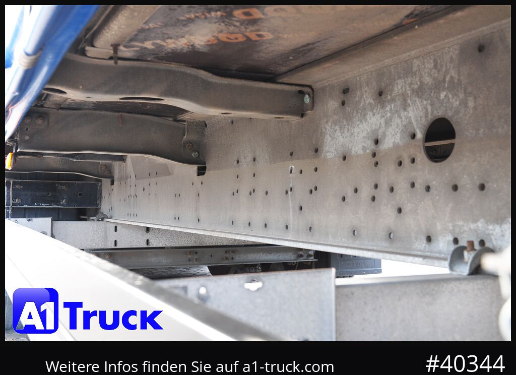 SCHMITZ SCS 24, Mega, neue Plane, - Semirremolque lona: foto 2 SCHMITZ SCS 24, Mega, neue Plane, - Semirremolque lona: foto 2