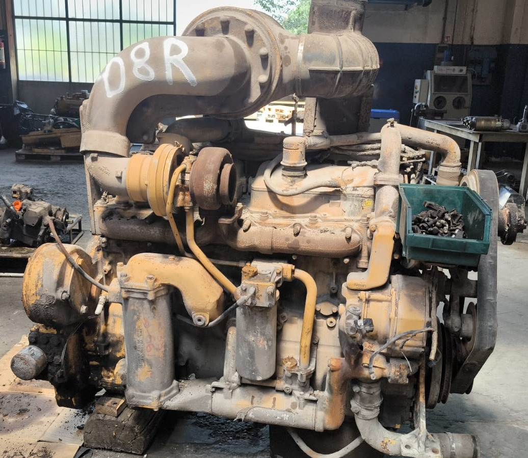 Caterpillar 3406 Motore usato completo di convertitore e pompe - Motor y piezas para Maquinaria de construcción: foto 2 Caterpillar 3406 Motore usato completo di convertitore e pompe - Motor y piezas para Maquinaria de construcción: foto 2