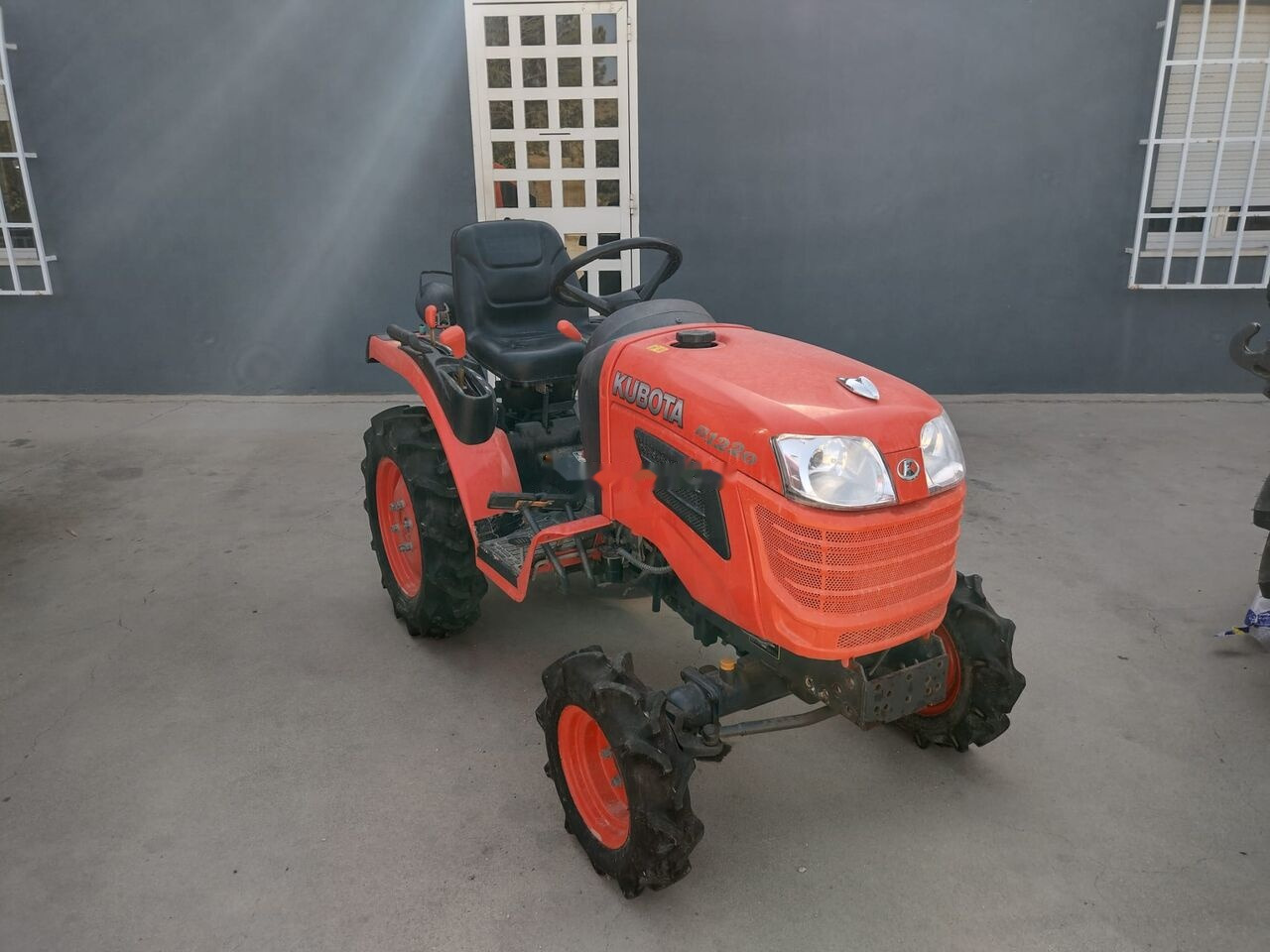 Kubota B1220 - Mini tractor: foto 4 Kubota B1220 - Mini tractor: foto 4
