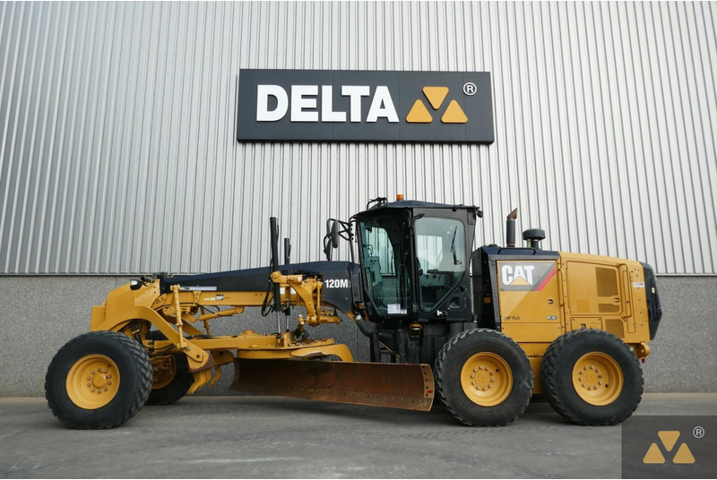 Caterpillar 120M2 - Grader: foto 1 Caterpillar 120M2 - Grader: foto 1