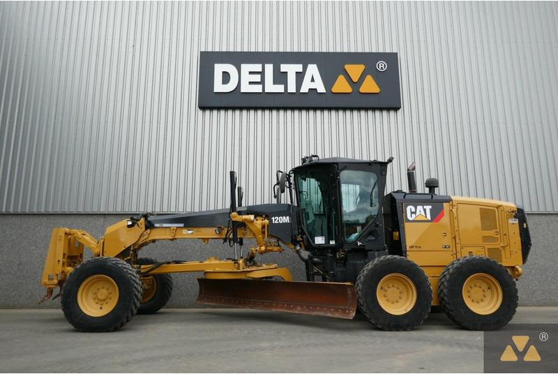 Caterpillar 120M2 - Grader: foto 1 Caterpillar 120M2 - Grader: foto 1