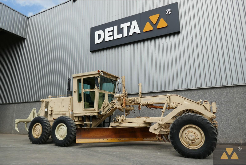 Caterpillar 130G Ex-army - Grader: foto 3 Caterpillar 130G Ex-army - Grader: foto 3