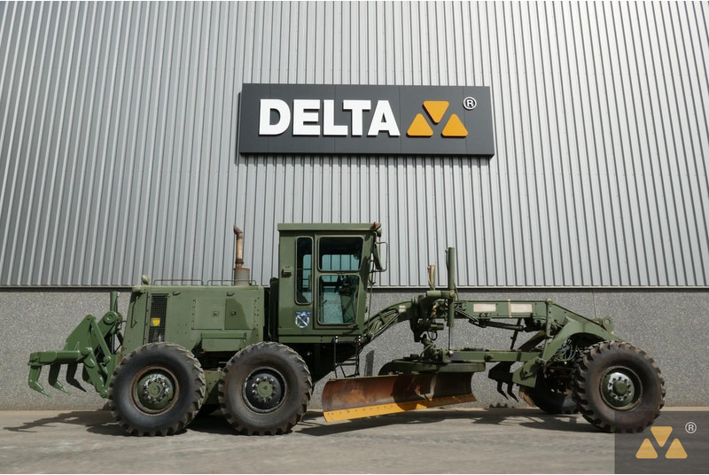 Caterpillar 130G Ex-army - Grader: foto 2 Caterpillar 130G Ex-army - Grader: foto 2