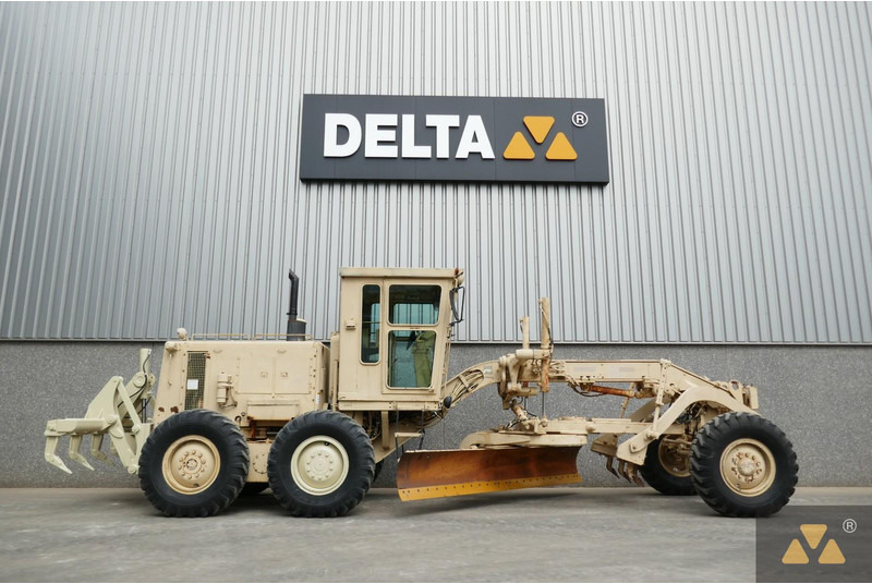 Caterpillar 130G Ex-army - Grader: foto 2 Caterpillar 130G Ex-army - Grader: foto 2