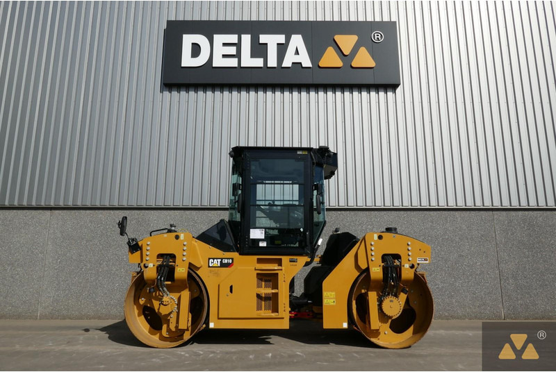Caterpillar CB10 - Rodillo: foto 1 Caterpillar CB10 - Rodillo: foto 1