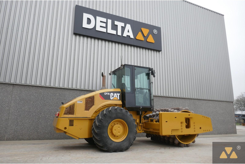 Caterpillar CP76 - Rodillo: foto 5 Caterpillar CP76 - Rodillo: foto 5