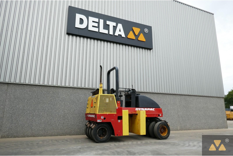 Dynapac CP142 - Rodillo de neumáticos: foto 5 Dynapac CP142 - Rodillo de neumáticos: foto 5