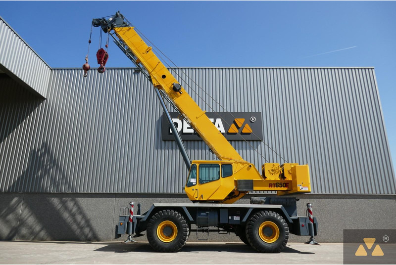 Grove RT650E - Grúa para terrenos difíciles: foto 1 Grove RT650E - Grúa para terrenos difíciles: foto 1