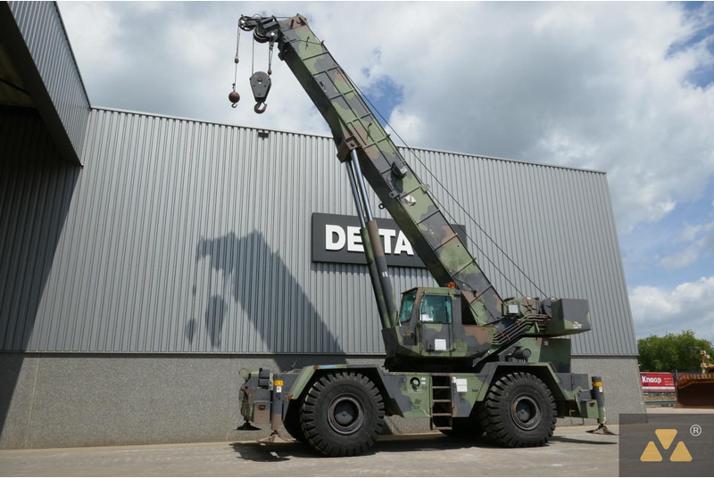 Grove RT875 Ex-army - Grúa para terrenos difíciles: foto 4 Grove RT875 Ex-army - Grúa para terrenos difíciles: foto 4