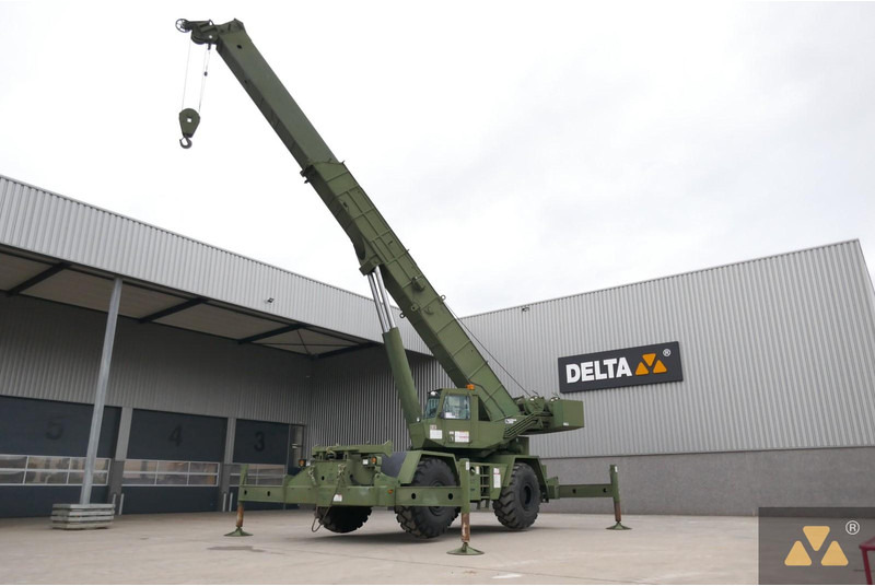 Grove RT875 Ex-army - Grúa para terrenos difíciles: foto 3 Grove RT875 Ex-army - Grúa para terrenos difíciles: foto 3