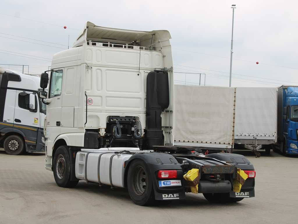 DAF XF 460 FT, EURO 6 DAF XF 460 FT, EURO 6 - Cabeza tractora: foto 4 DAF XF 460 FT, EURO 6 DAF XF 460 FT, EURO 6 - Cabeza tractora: foto 4