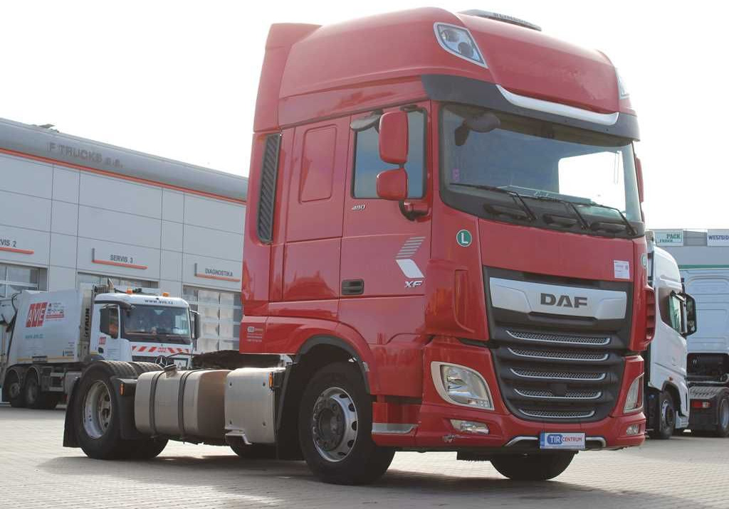 DAF XF 480 FT, EURO 6, SECONDARY AIR CONDITIONING - Cabeza tractora: foto 2 DAF XF 480 FT, EURO 6, SECONDARY AIR CONDITIONING - Cabeza tractora: foto 2