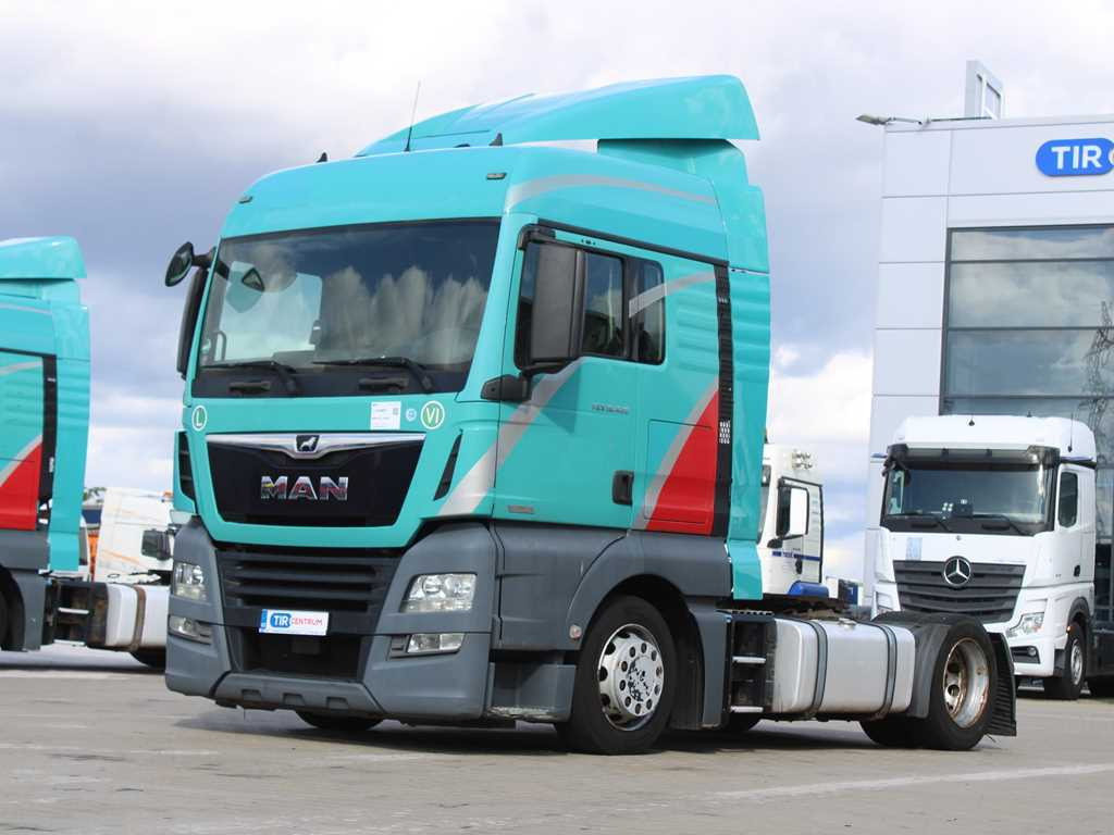MAN TGX 18.400, EURO 6, LOW DECK - Cabeza tractora: foto 1 MAN TGX 18.400, EURO 6, LOW DECK - Cabeza tractora: foto 1