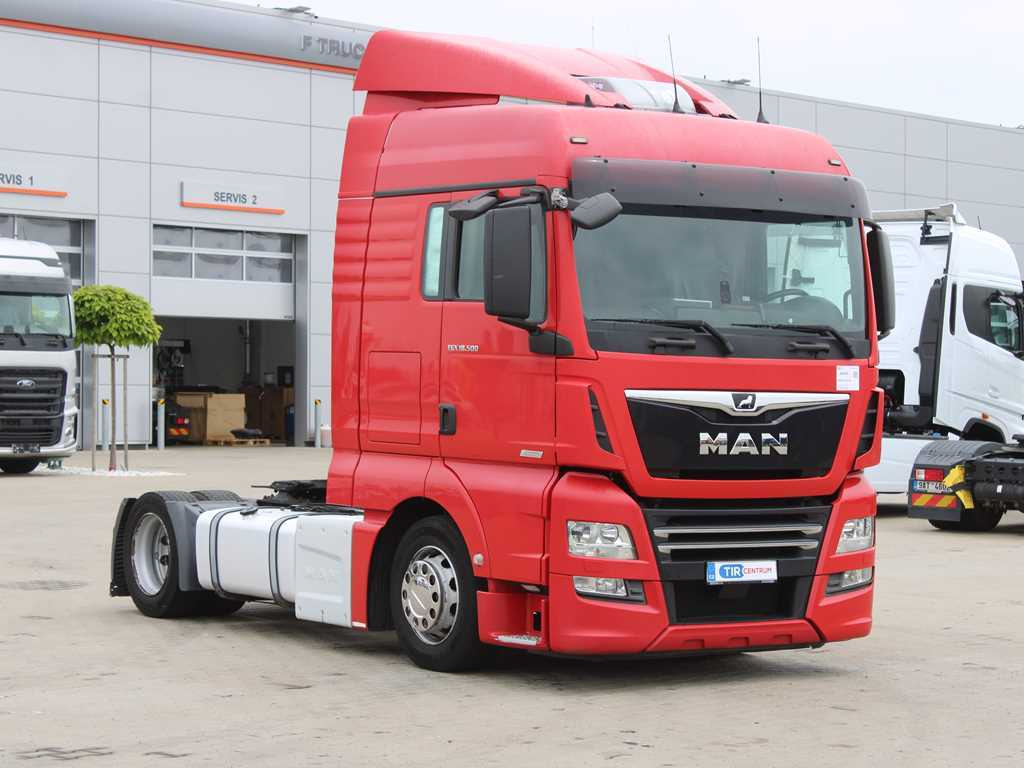 MAN TGX 18.500, LOWDECK, INDEPENDENT AIR CONDITIONING, EURO 6 - Cabeza tractora: foto 3 MAN TGX 18.500, LOWDECK, INDEPENDENT AIR CONDITIONING, EURO 6 - Cabeza tractora: foto 3