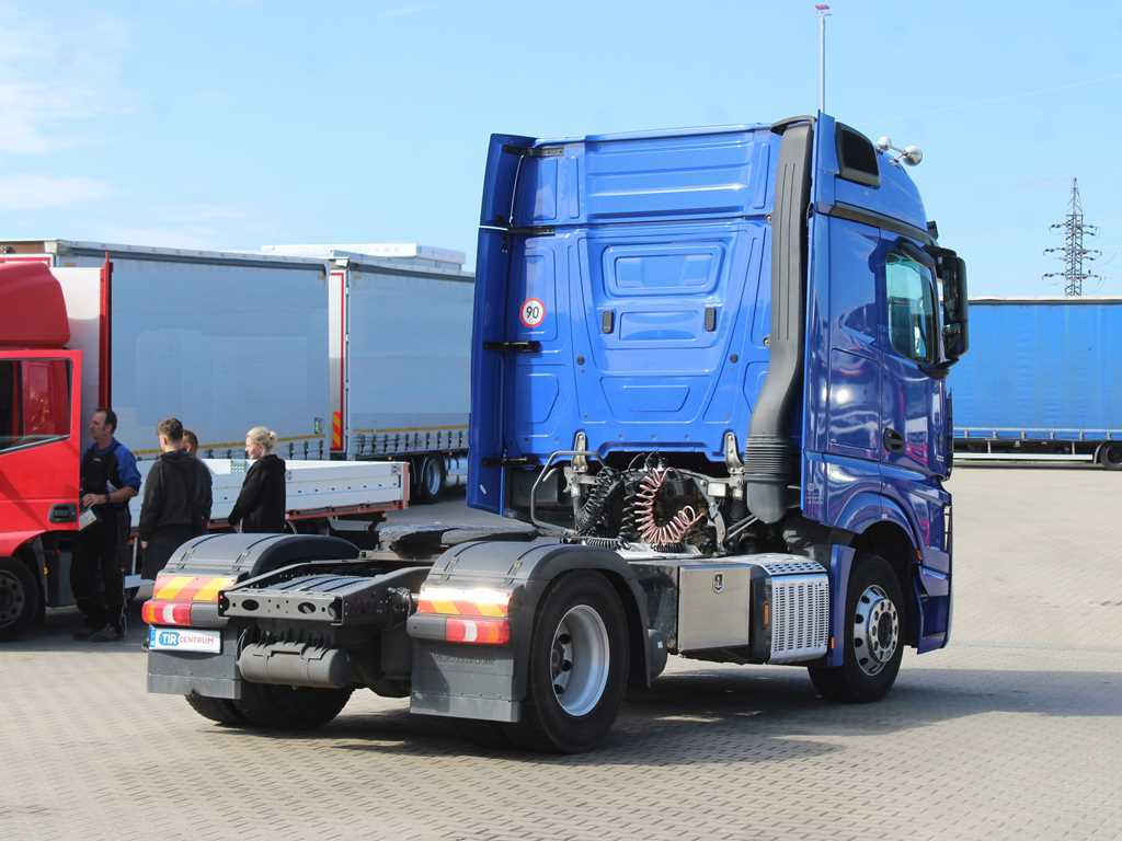 Mercedes-Benz Actros 1851, EURO 6 - Cabeza tractora: foto 4 Mercedes-Benz Actros 1851, EURO 6 - Cabeza tractora: foto 4