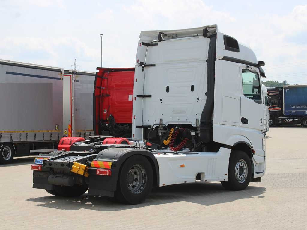 Mercedes-Benz Actros 1851, EURO 6, RETARDER, SEC.AIR CONDITION - Cabeza tractora: foto 3 Mercedes-Benz Actros 1851, EURO 6, RETARDER, SEC.AIR CONDITION - Cabeza tractora: foto 3