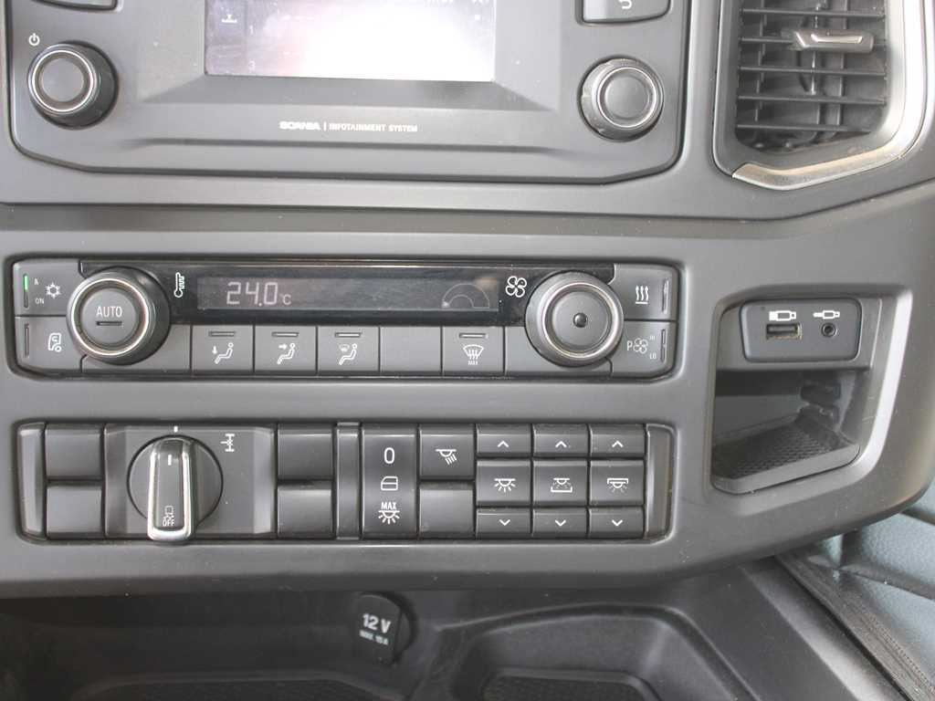 Cabeza tractora Scania R 450, DOUBLE CIRCUIT HYDRAULIC, RETARDER, EURO 6: foto 14 Cabeza tractora Scania R 450, DOUBLE CIRCUIT HYDRAULIC, RETARDER, EURO 6: foto 14