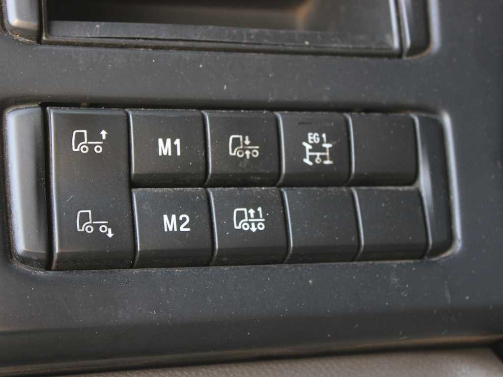 Cabeza tractora Scania R 450, DOUBLE CIRCUIT HYDRAULIC, RETARDER, EURO 6: foto 12 Cabeza tractora Scania R 450, DOUBLE CIRCUIT HYDRAULIC, RETARDER, EURO 6: foto 12