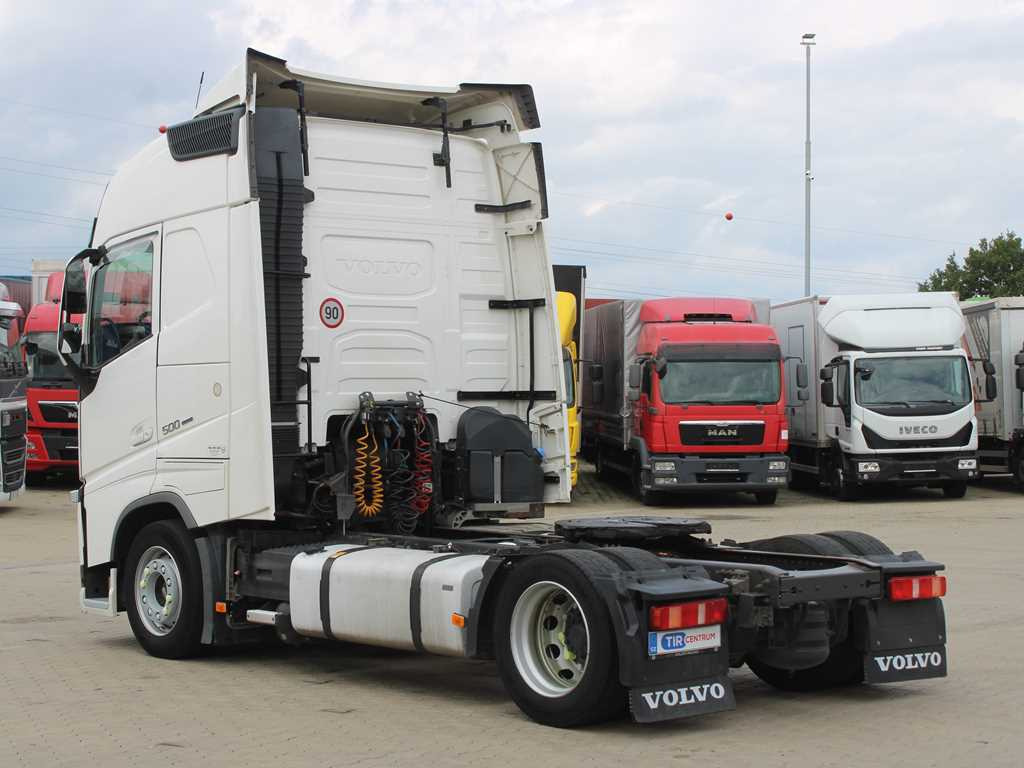 Volvo FH 500, EURO 6, LOWDECK, VEB +, I-PARK COOL - Cabeza tractora: foto 5 Volvo FH 500, EURO 6, LOWDECK, VEB +, I-PARK COOL - Cabeza tractora: foto 5