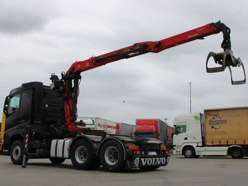Volvo FH 540, 6X4, VEB+, PALFINGER EPSILON Q170Z96, PNEU 90% - Cabeza tractora: foto 5 Volvo FH 540, 6X4, VEB+, PALFINGER EPSILON Q170Z96, PNEU 90% - Cabeza tractora: foto 5