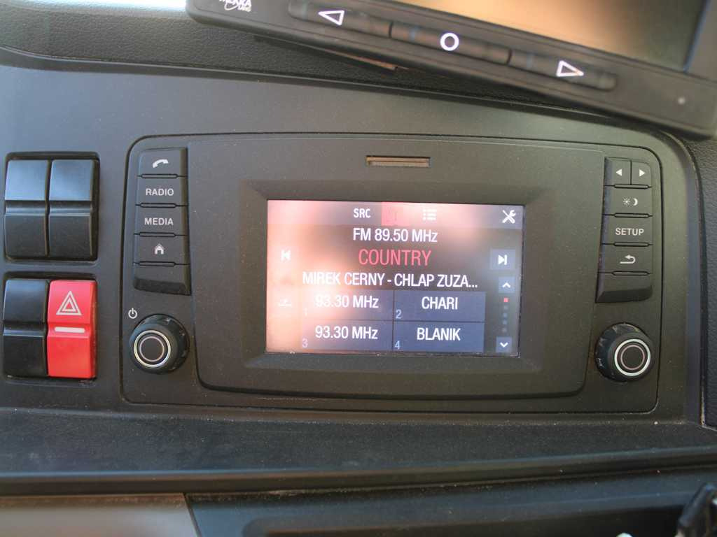 Camión MAN TGS 18.480 6X6 + AMAG multimixer MFT3-19AIO + WIRTGEN WS 250: foto 12 Camión MAN TGS 18.480 6X6 + AMAG multimixer MFT3-19AIO + WIRTGEN WS 250: foto 12