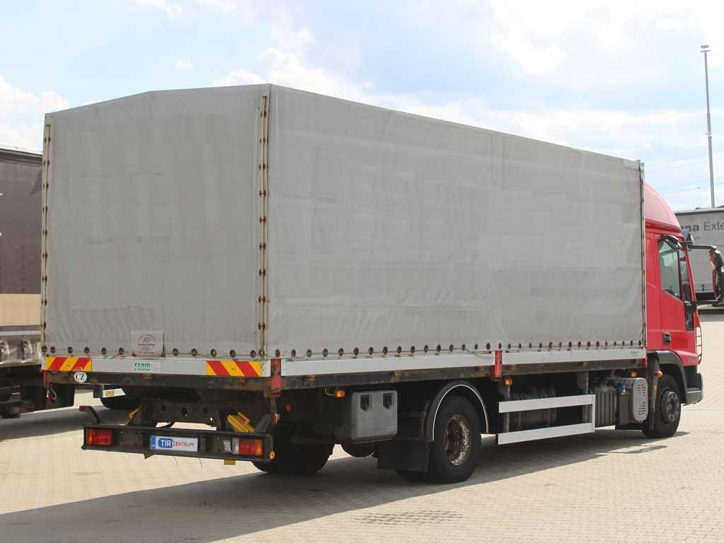 Iveco EUROCARGO 120E22 - Camión lona: foto 3 Iveco EUROCARGO 120E22 - Camión lona: foto 3