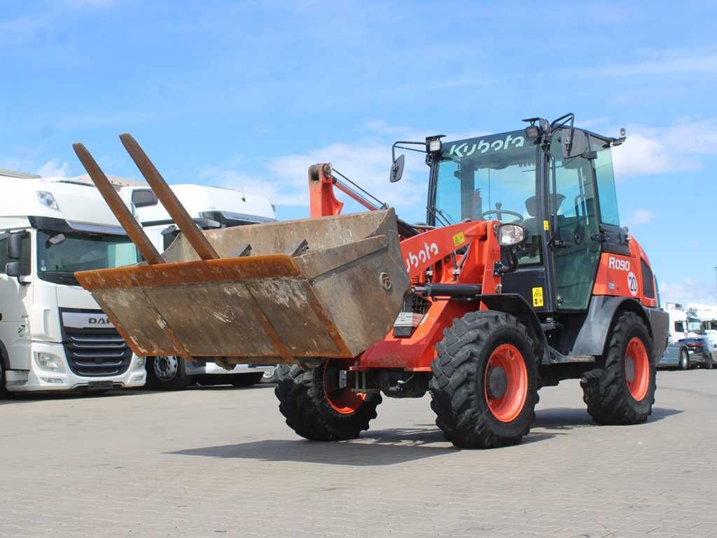 Kubota R090 - Cargadora de ruedas: foto 1 Kubota R090 - Cargadora de ruedas: foto 1