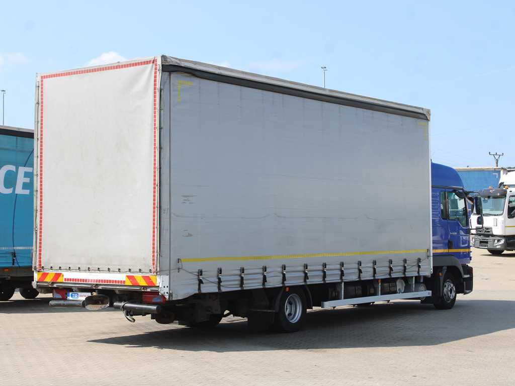 MAN TGL 8.220, EURO 5 - Camión lona: foto 4 MAN TGL 8.220, EURO 5 - Camión lona: foto 4