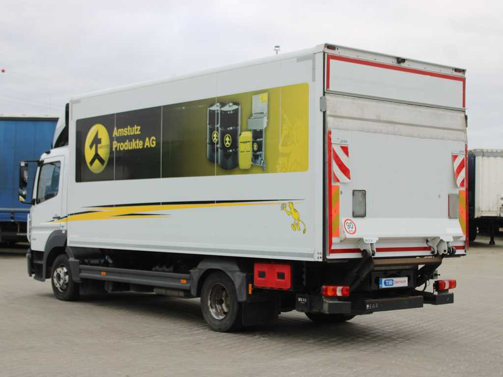 Mercedes-Benz ATEGO 1021, EURO 6, HYDRAULIC FRONT - Camión caja cerrada: foto 5 Mercedes-Benz ATEGO 1021, EURO 6, HYDRAULIC FRONT - Camión caja cerrada: foto 5