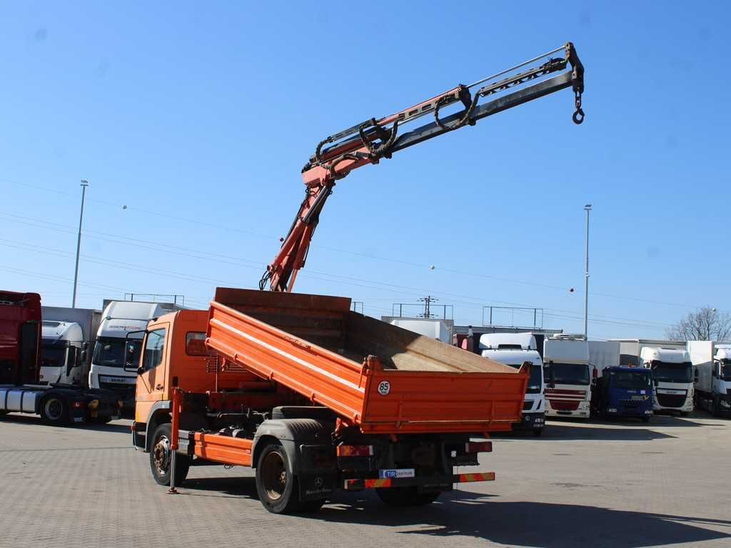 Mercedes-Benz Actros 1523, CRANE ATLAS 60.1, THREESSIDED - Camión volquete, Camión grúa: foto 4 Mercedes-Benz Actros 1523, CRANE ATLAS 60.1, THREESSIDED - Camión volquete, Camión grúa: foto 4