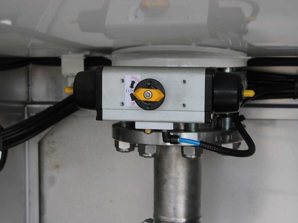 Semirremolque cisterna Others KADATEC KA350C, LIFTING AXLE, LPG - PROPANE BUTANE, ADR, 53m³: foto 13