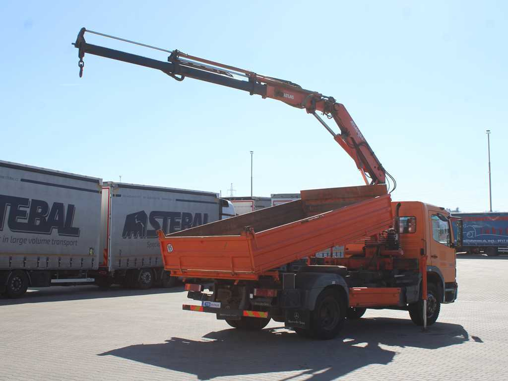 Mercedes-Benz Atego 1523, HYDRAULIC ARM ATLAS 60.1, THREE-SIDED - Otros maquinaria: foto 4 Mercedes-Benz Atego 1523, HYDRAULIC ARM ATLAS 60.1, THREE-SIDED - Otros maquinaria: foto 4