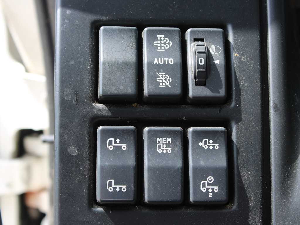 Camión lona Renault D16, EURO 6, BED LENGTH 9,6m!!: foto 9