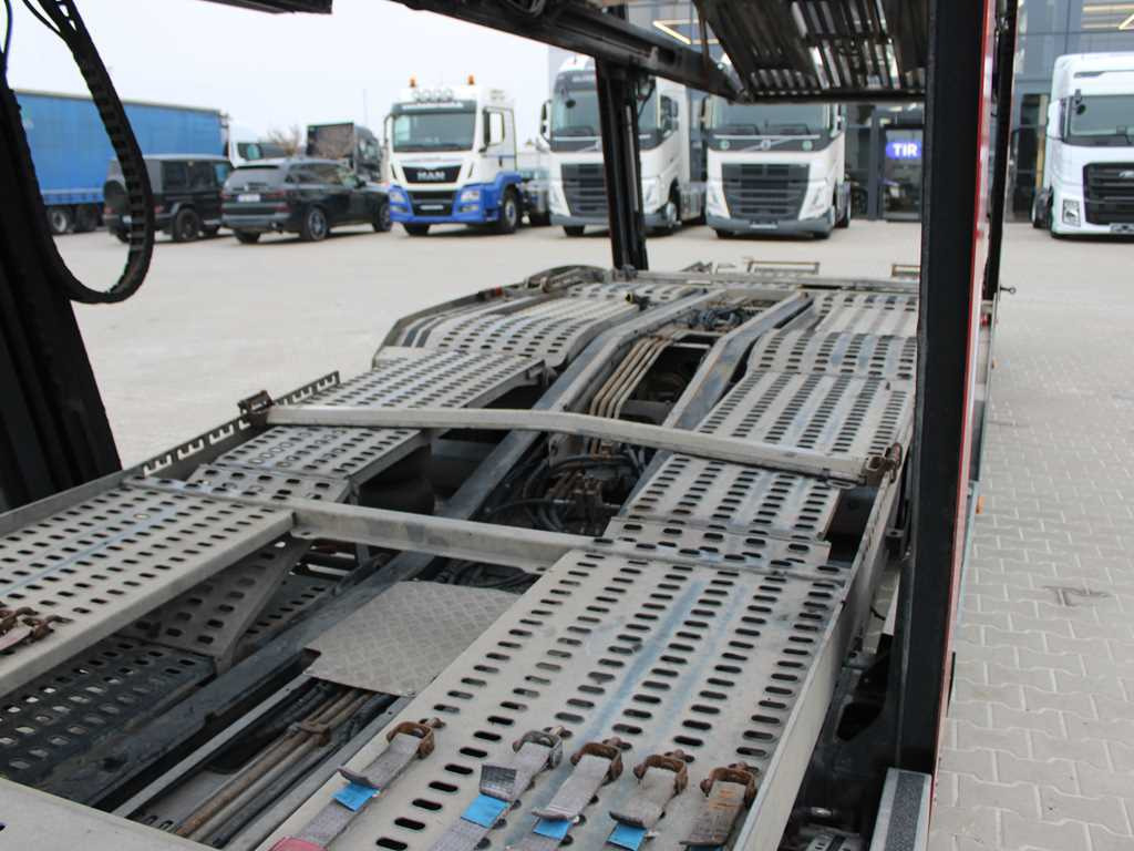 Camión portavehículos Volvo FM 460, EURO 6, VEB+, INDEPENDENT AIR CONDITIONING, + LOHR (2006): foto 8