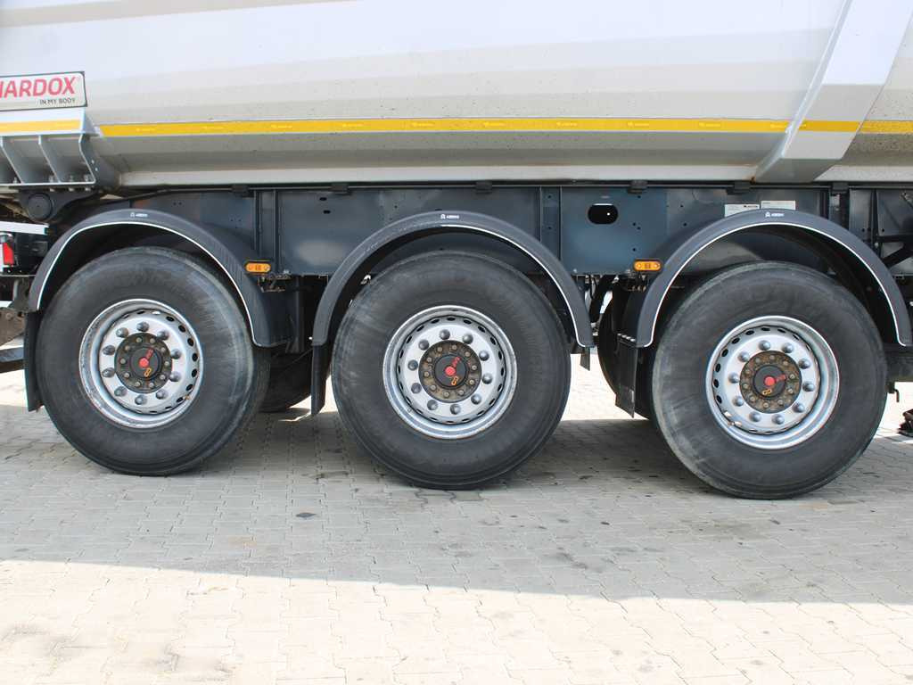 Semirremolque volquete Wielton NW-3, LIFT AXLE, SAF, HARDOX, 32m³: foto 8