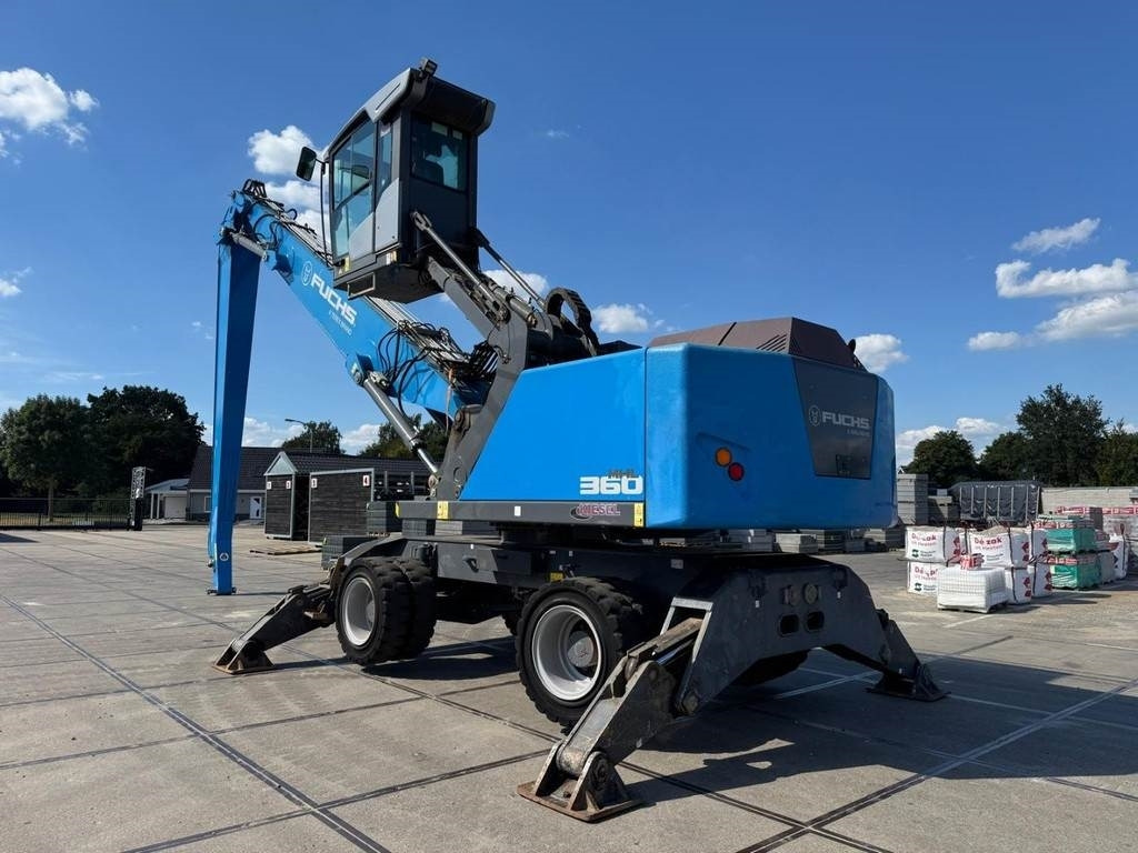 Fuchs MHL 360 T4F - Manipulador de materiales: foto 3 Fuchs MHL 360 T4F - Manipulador de materiales: foto 3